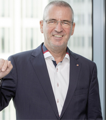 Porträtfoto von Uwe Günther