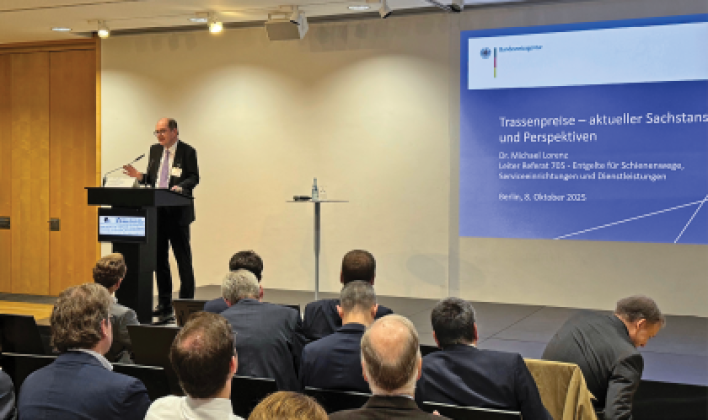 Gastgeber Prof. Dr. Karsten Otte (Bundesnetzagentur) ordnete die Vorträge in den juristischen Kontext ein und moderierte die Diskussionen